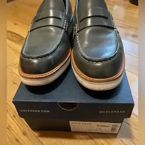 Cole HAAN Osborn Grand Loafer size 9 color Magnet (grey) Cole Haan | Shoes | Cole Haan Osborn Grand Loafer Size 9  main image 2